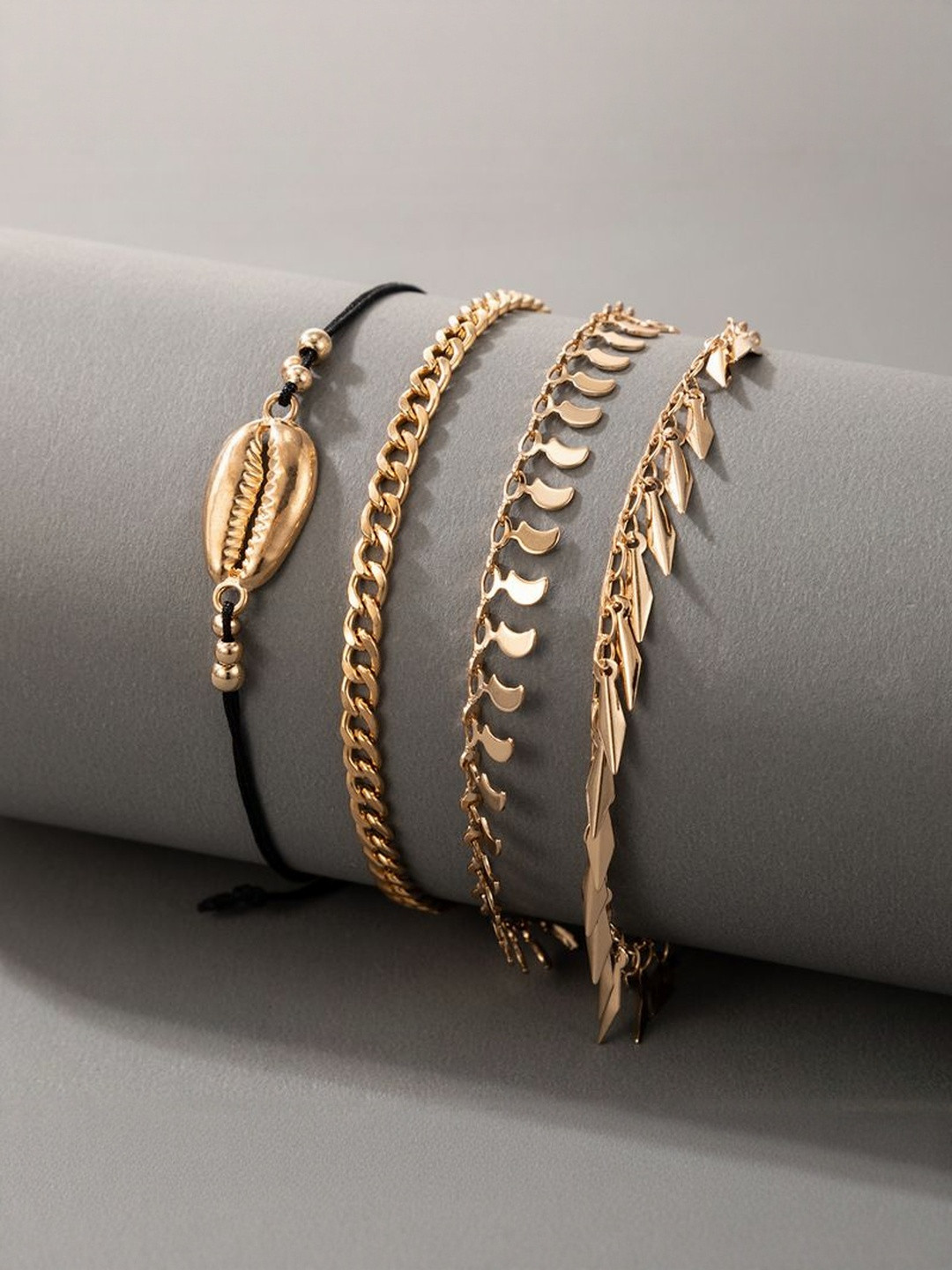 Arzonai Women Pack of 4 Gold-Plated Bracelet Set