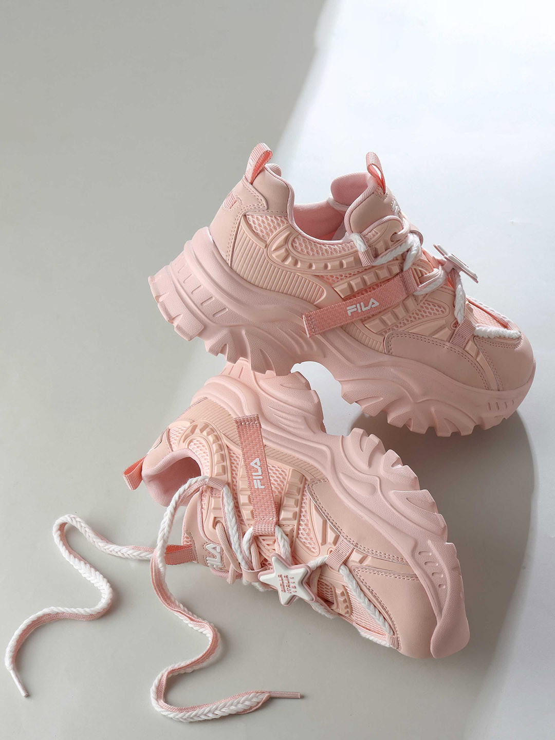 FILA ENVI VICTORI MULTI Women Textured Lace Ups Arch Support Chunky Sole Sneakers