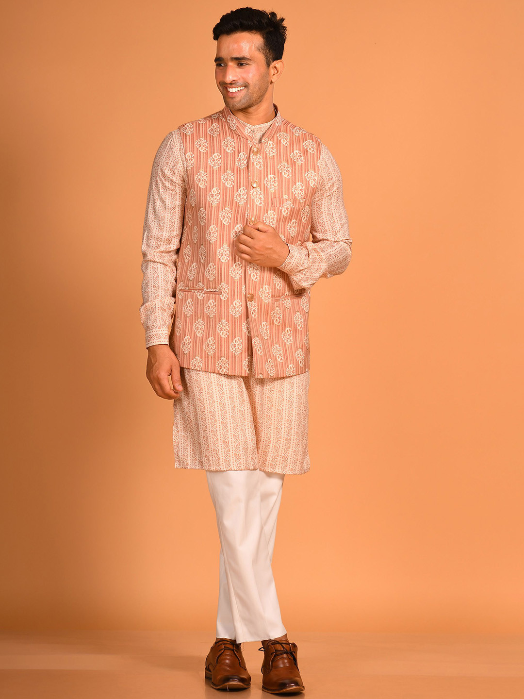 EKYAA Men Floral Striped Regular Pure Cotton Kurta With Pyjama