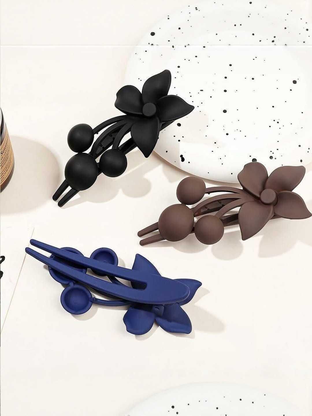 DIVASTRI Women Multi Colored Set of 3 Matte Finish Floral Hair Clips