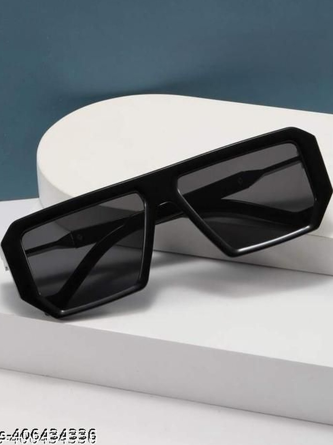 Arzonai Unisex Black Plastic Full Rim Frame UV Protected Lens Casual Sunglasses