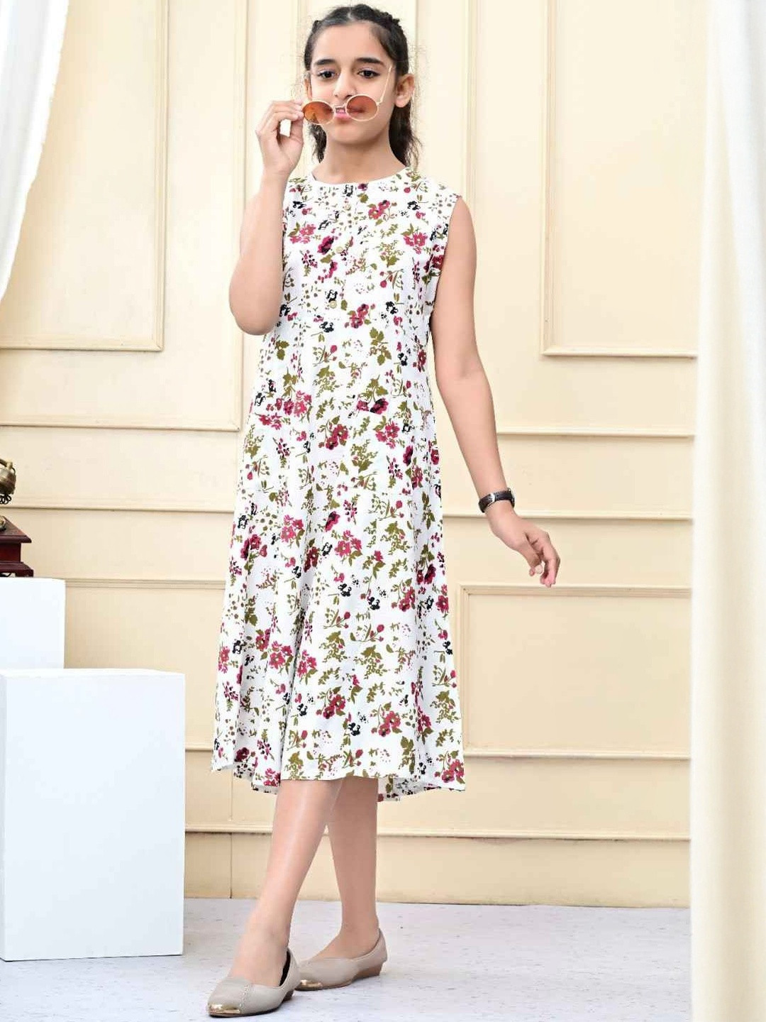 DMP EXPORT Girls Assorted Cotton Kurtas