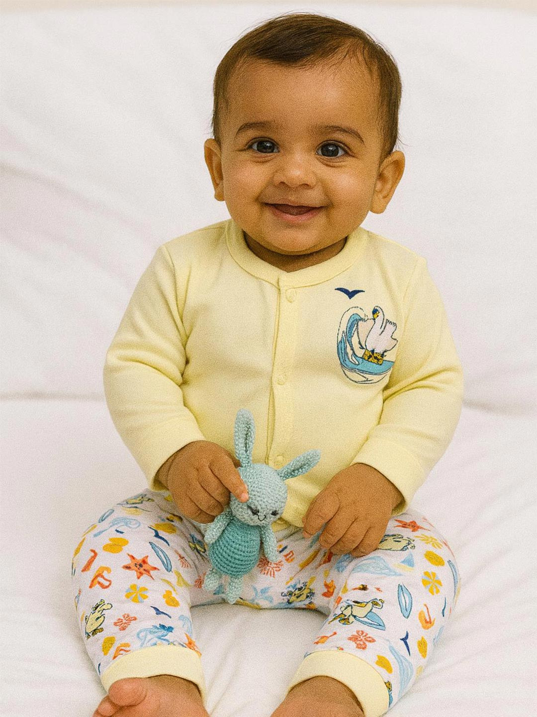 MeeMee Kids Printed Jhabla & Pyjamas Clothing Set