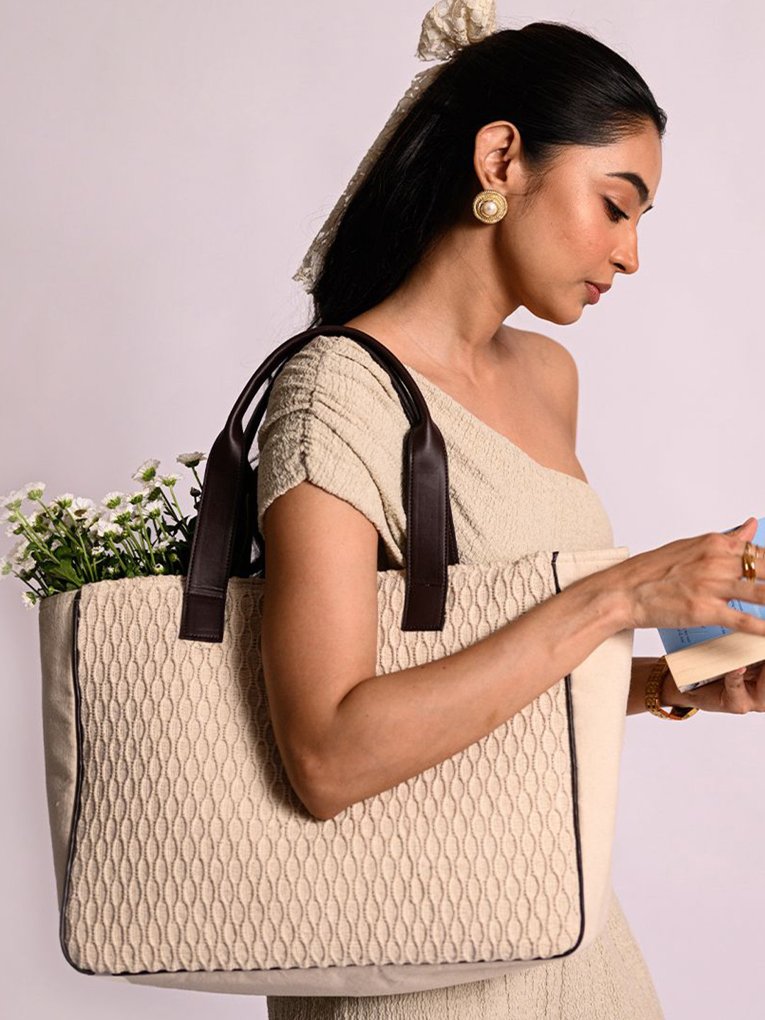 earthbags Natural Tote Bag With Cut Work