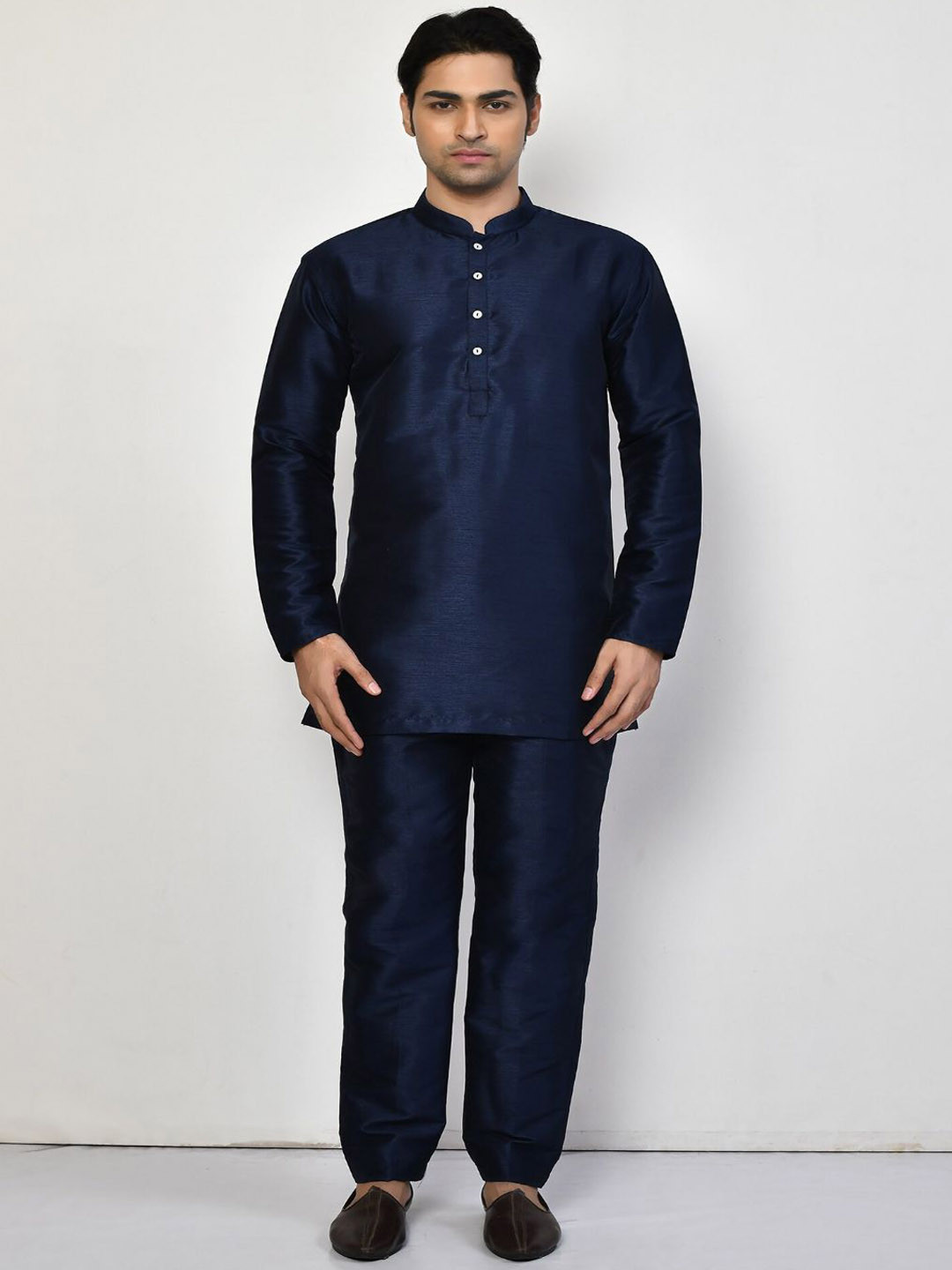 Simaaya Men Solid Short Kurta with Pyjamas Set