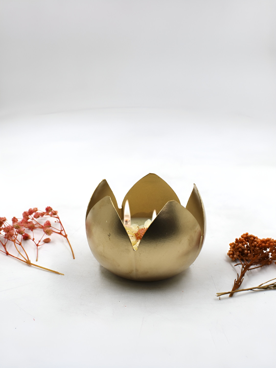 RANDOM Gold Toned Lotus Shaped Metal Urli Jasmine Fragrant Soy Wax Candle