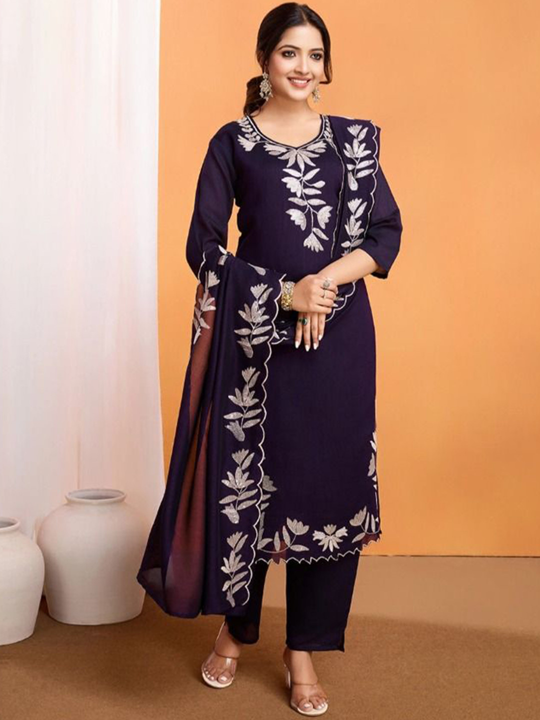 KAAYISHA FEB Women Ethnic Motifs Printed Silk Kurta with Trouser & Dupatta