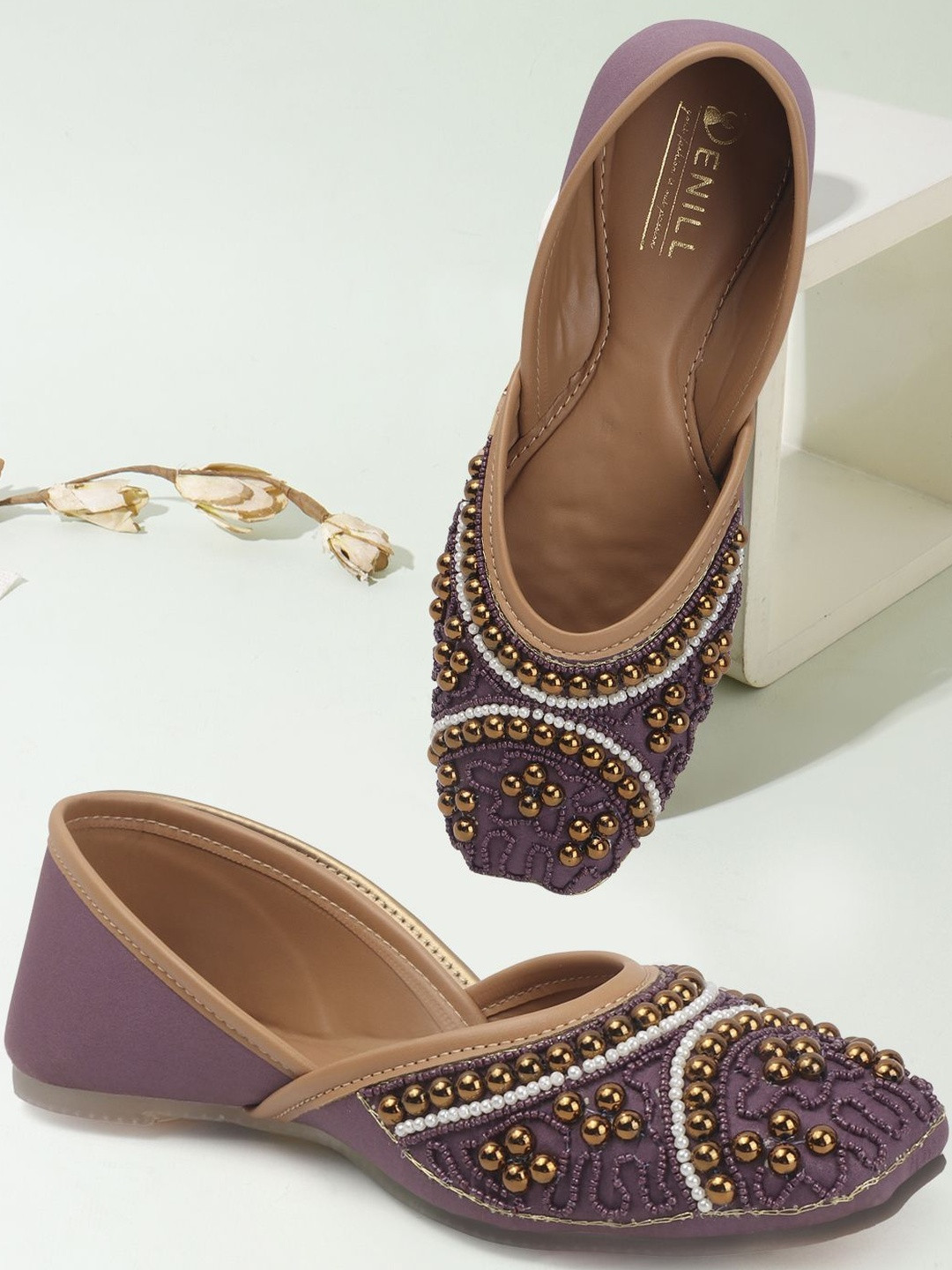 Denill Women Traditional Embroidered Ethnic Mojaris