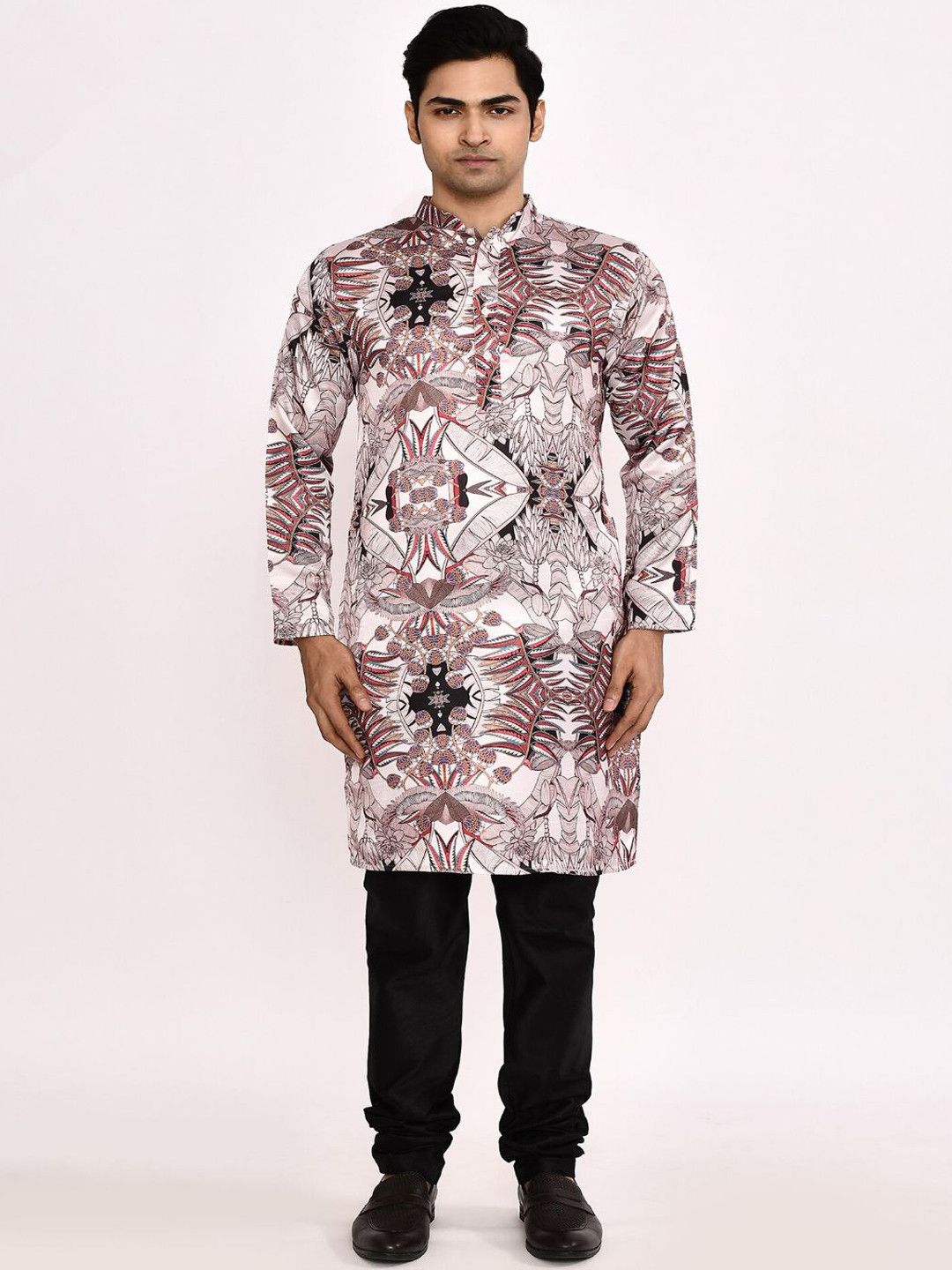 Simaaya Men Abstract Printed Long Kurta with Pyjamas Set