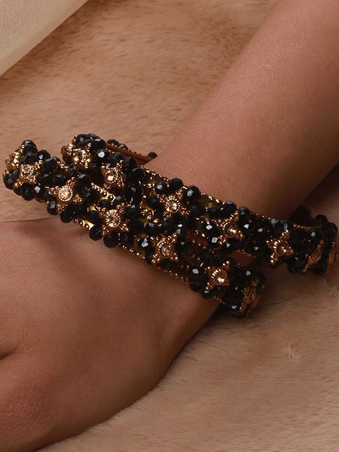 Anouk Women Set of 2 Black Pearl Beaded & Gold-Plated Bangles