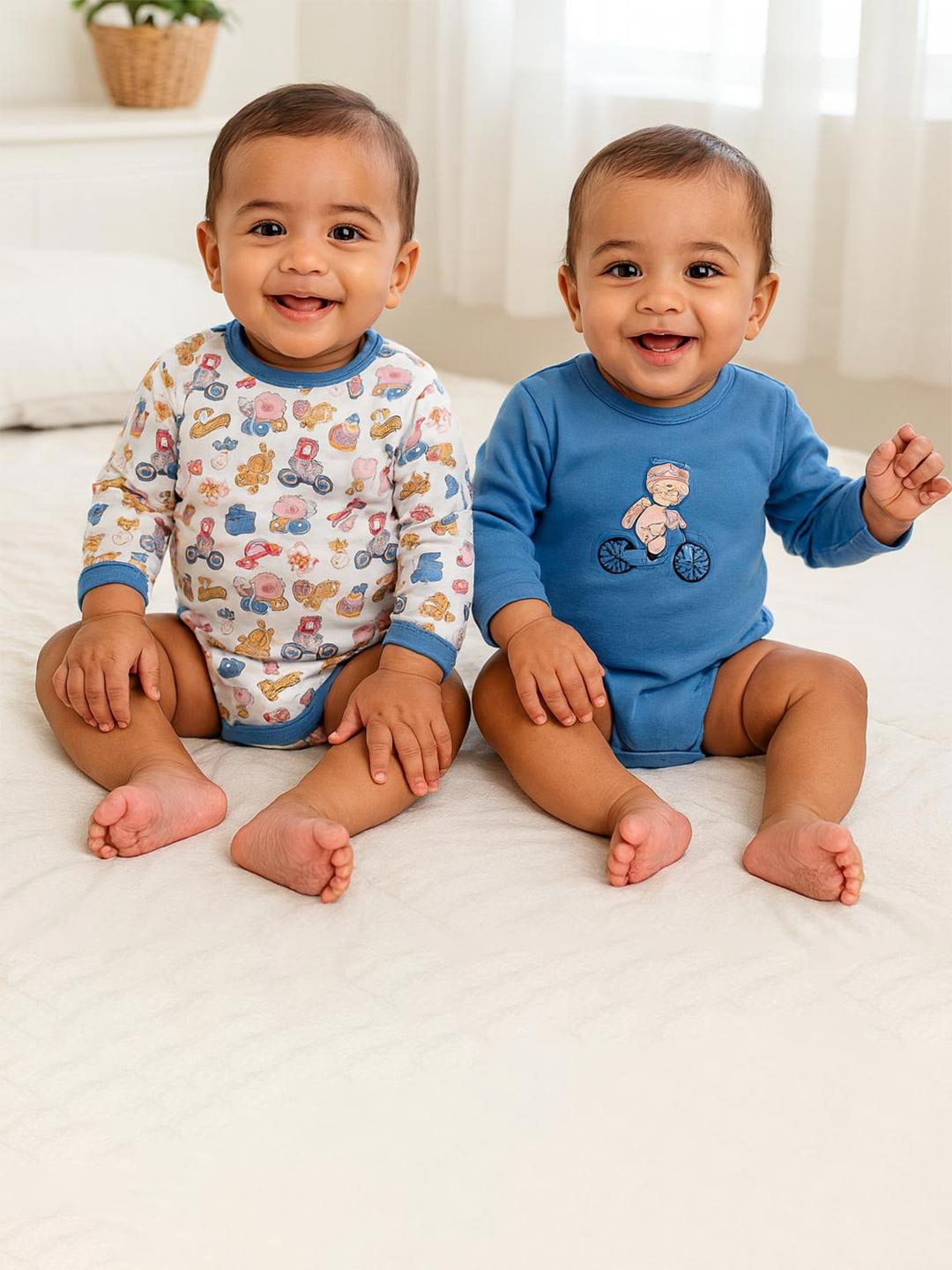 MeeMee Pack Of 2 Unisex Infants Round Neck Printed Cotton Bodysuits