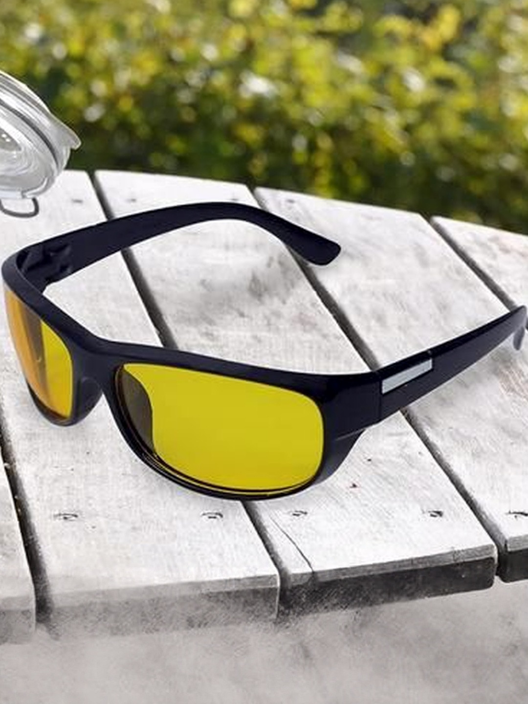 Arzonai Unisex Yellow Lens & Black with UV Protected Lens