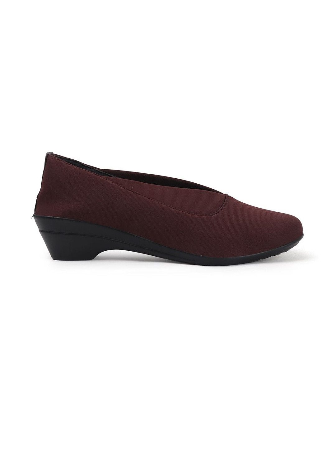 Denill Women Synthetic Leather Pointed Toe Ballerinas