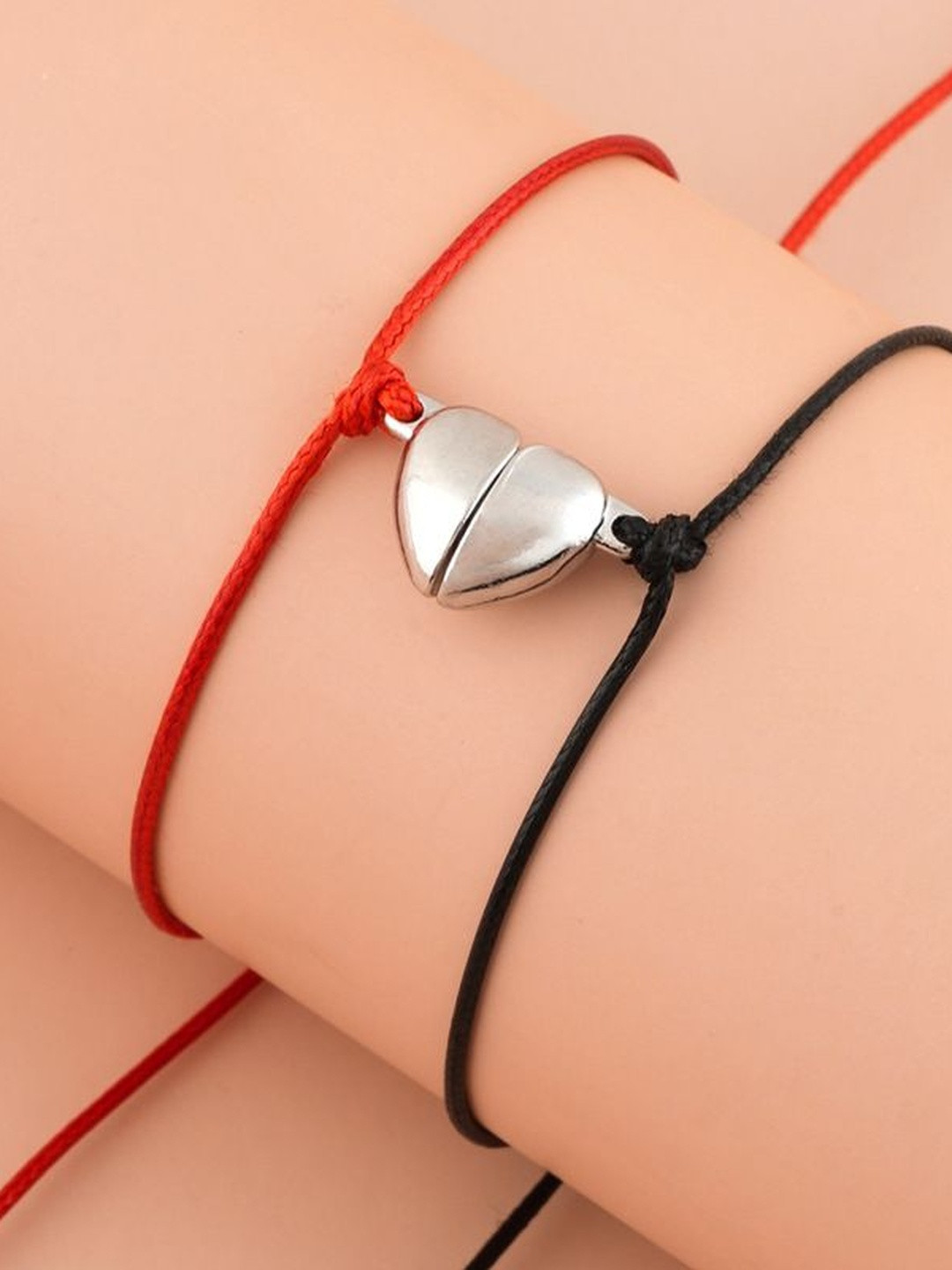 Arzonai Magnetic Heart Charm Matching Couple Bracelet