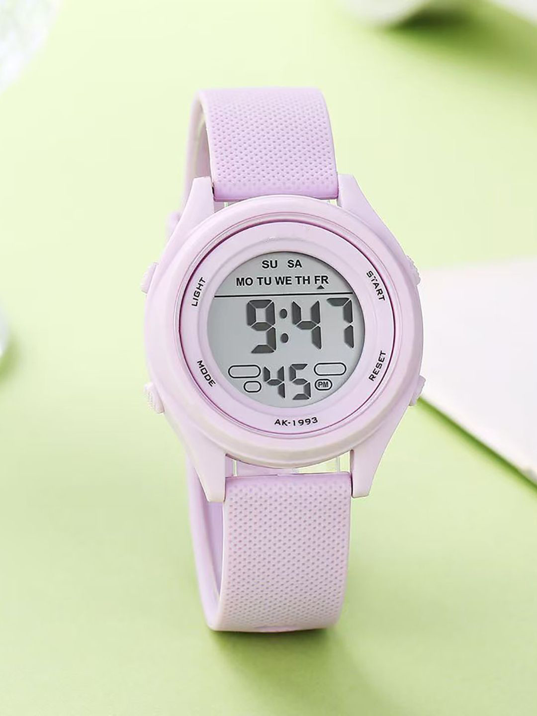 PAPIO Women Dial & Straps Digital Watch DIGITAL-027 PURPLE