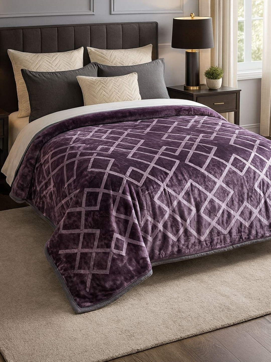 Signature Grey 600 GSM Solid Polyester Mild Winter Double Bed Blanket