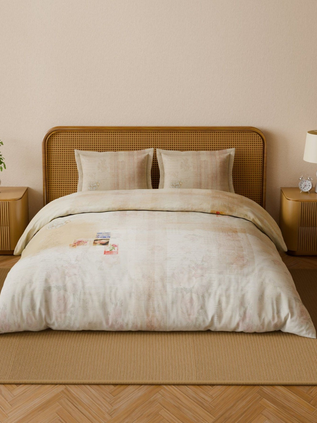 SPACES Peach-Coloured Floral 180 TC King Bedsheet with 2 Pillow Covers