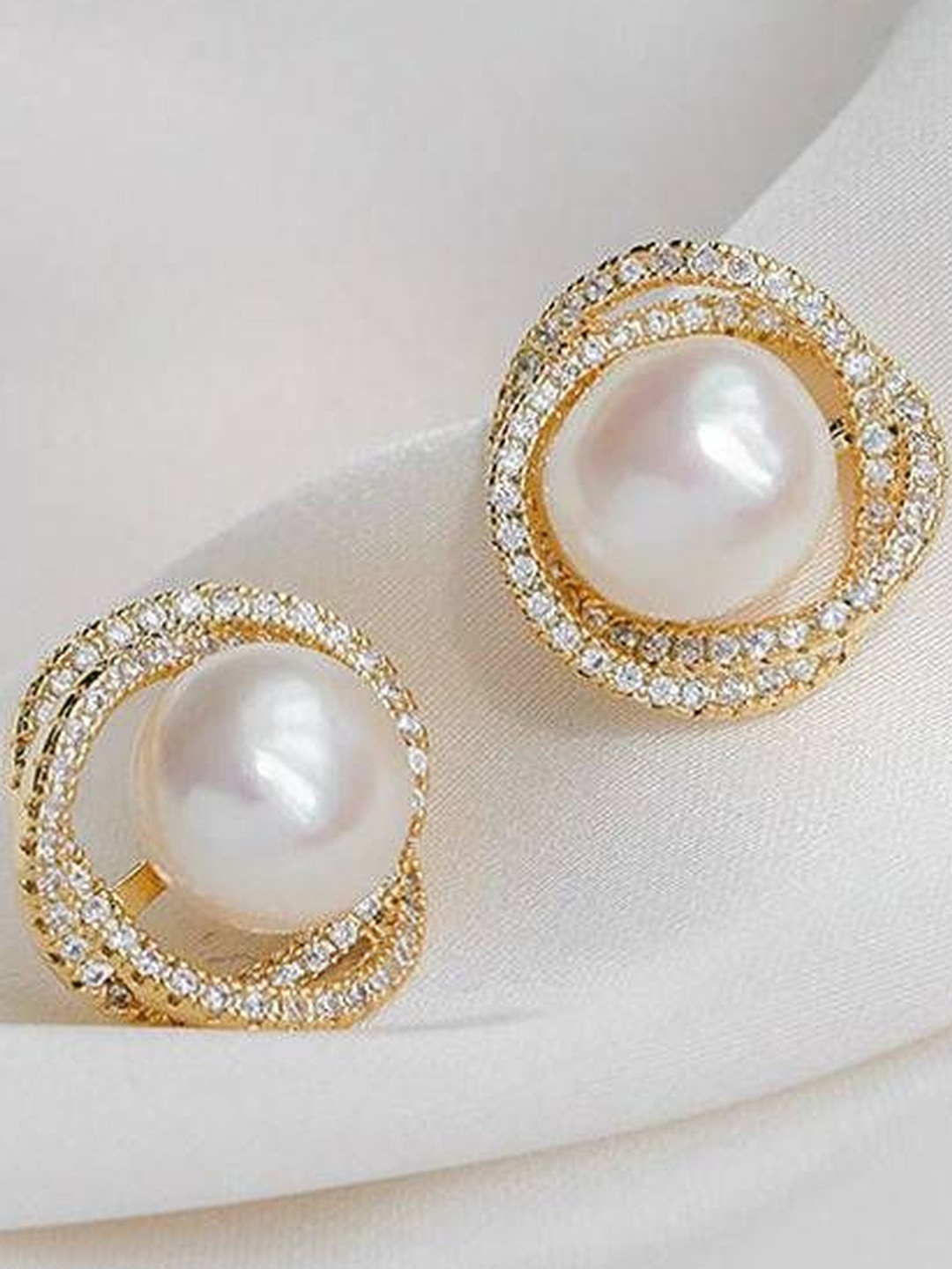 Celestique Cubic Zirconia Studded & Artificial Beaded Circular Shaped Studs