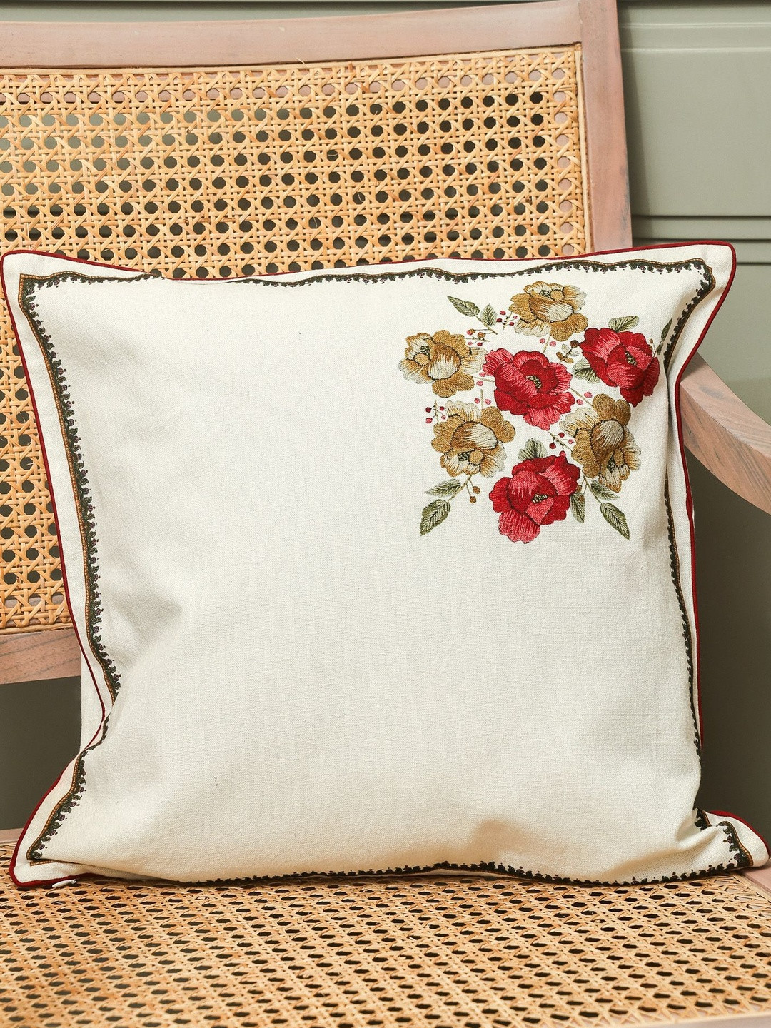 Vintage Rose Garden Square Cushion Cover