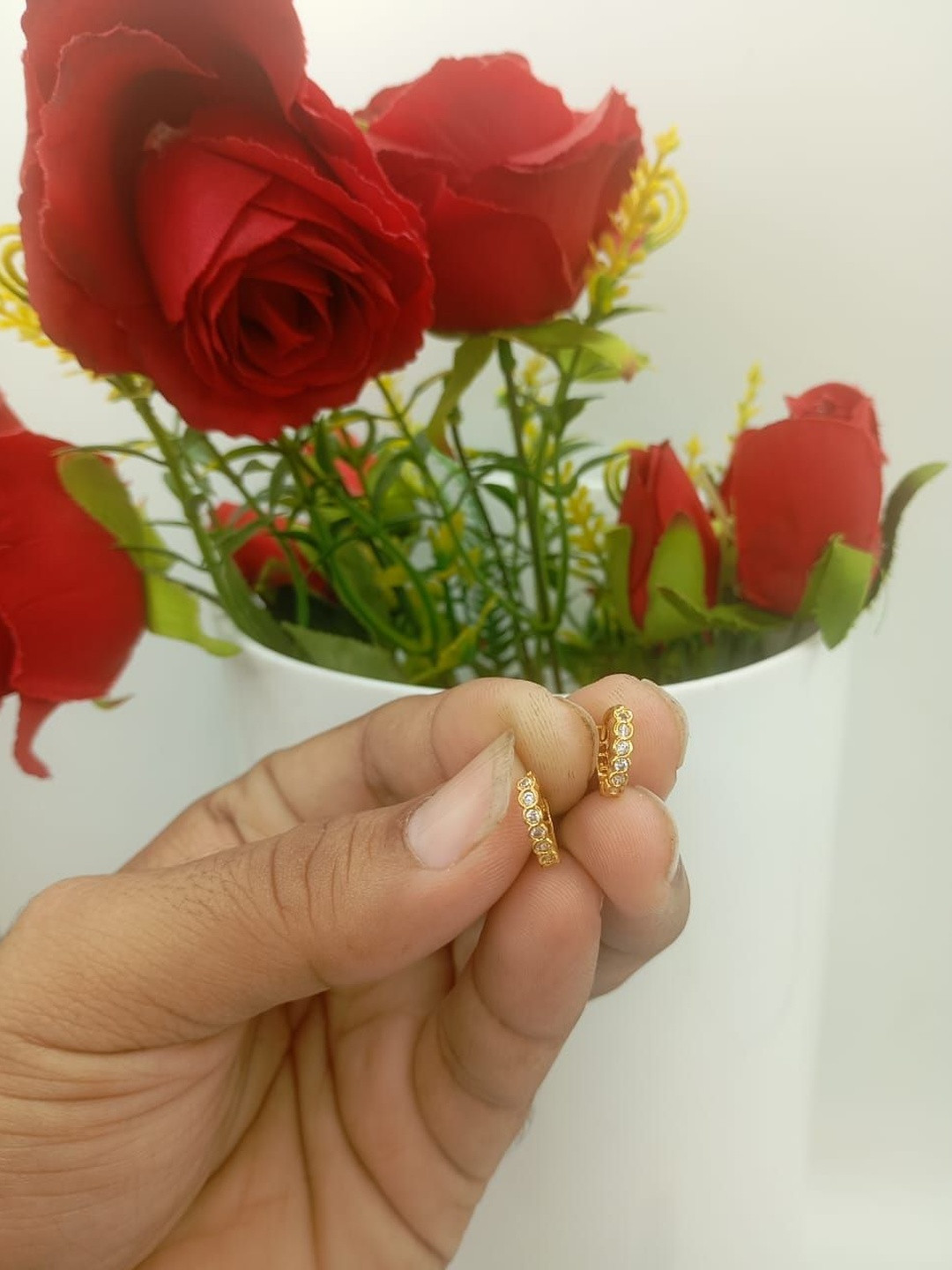 Nakoda Art Jewellery Girls Gold Plated Small Hoop Earrings