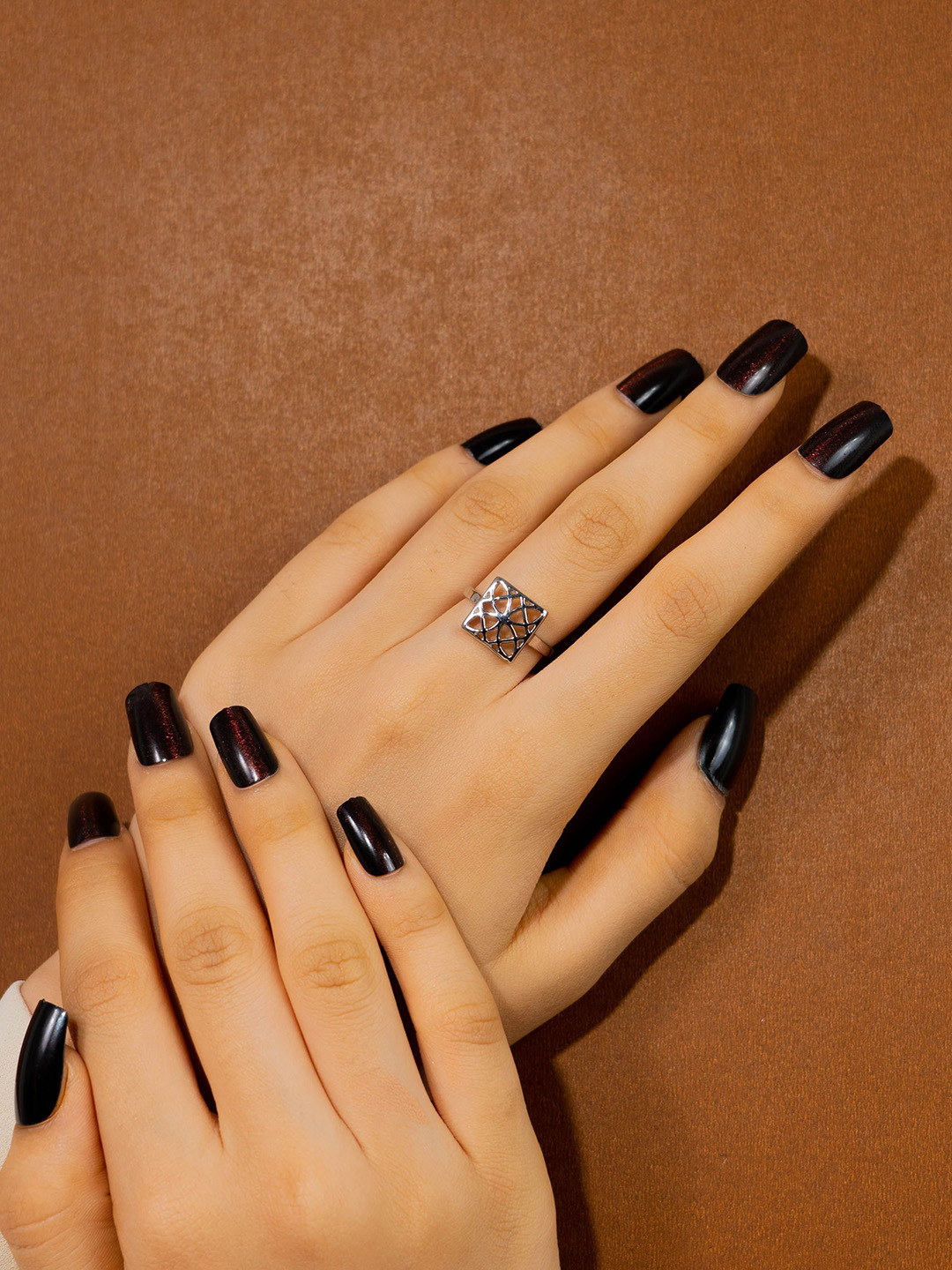 IYRAA Sterling Silver-Plated Emblem Statement Finger Ring