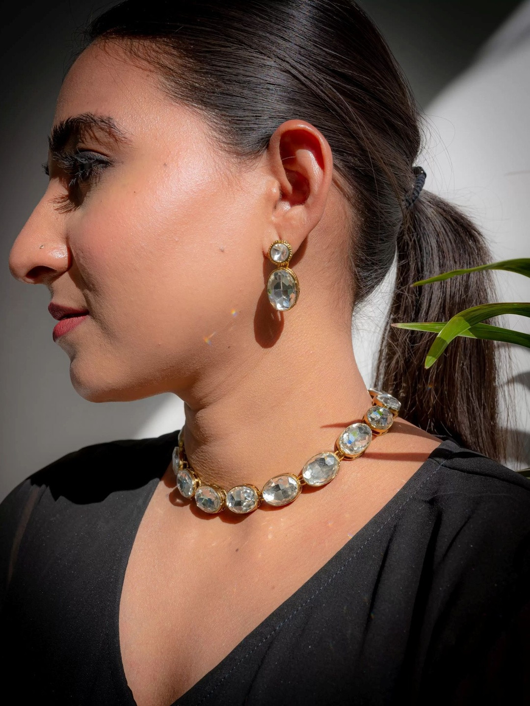 JN HANDICRAFT Women Kundan Studded Necklace and Earrings