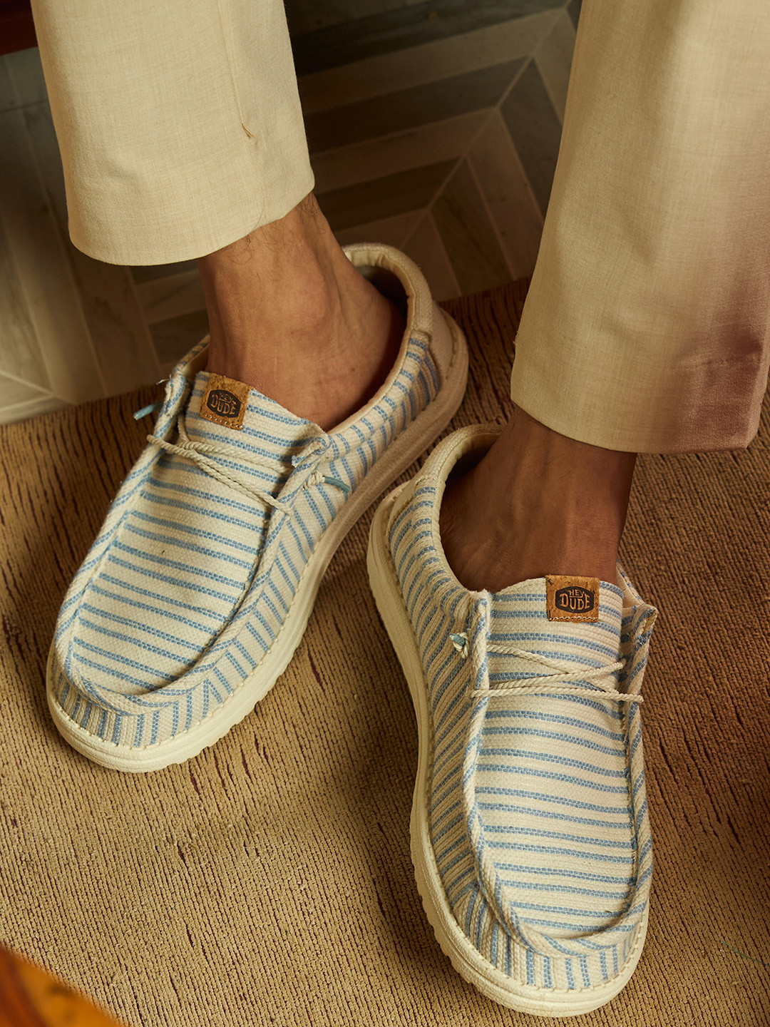 HEYDUDE Men Wally Resort Woven Design Slip-on Stretch-Lace Loafers