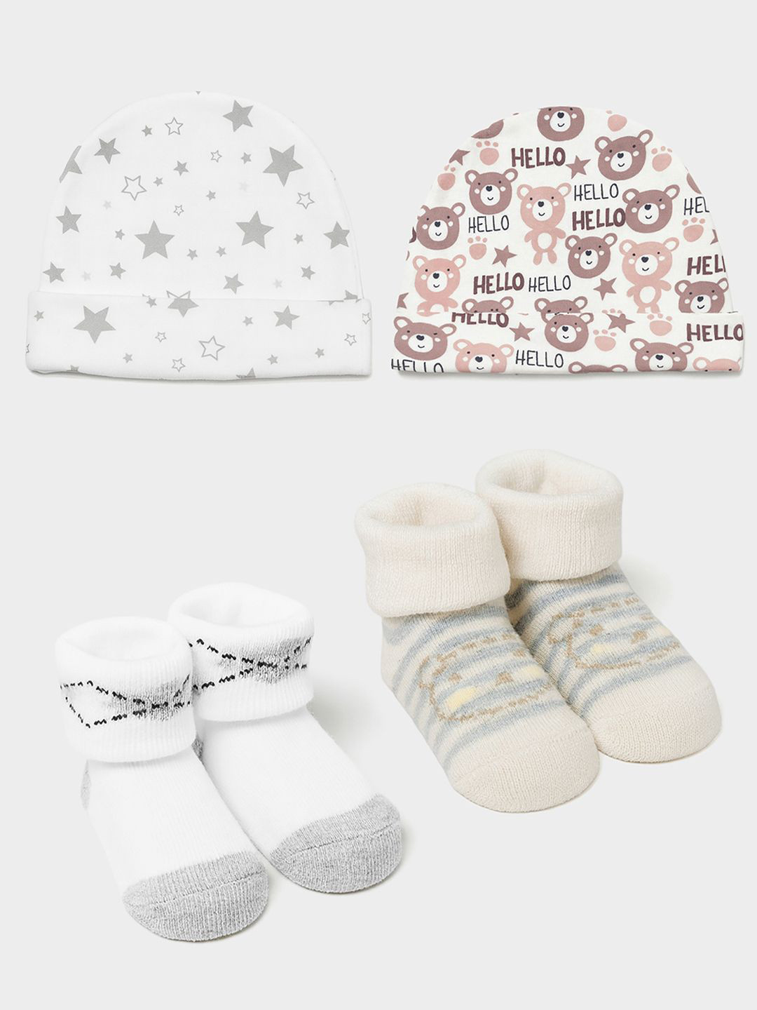 MiArcus Infants Pack Of 2 Printed Beanie Cap & Sock