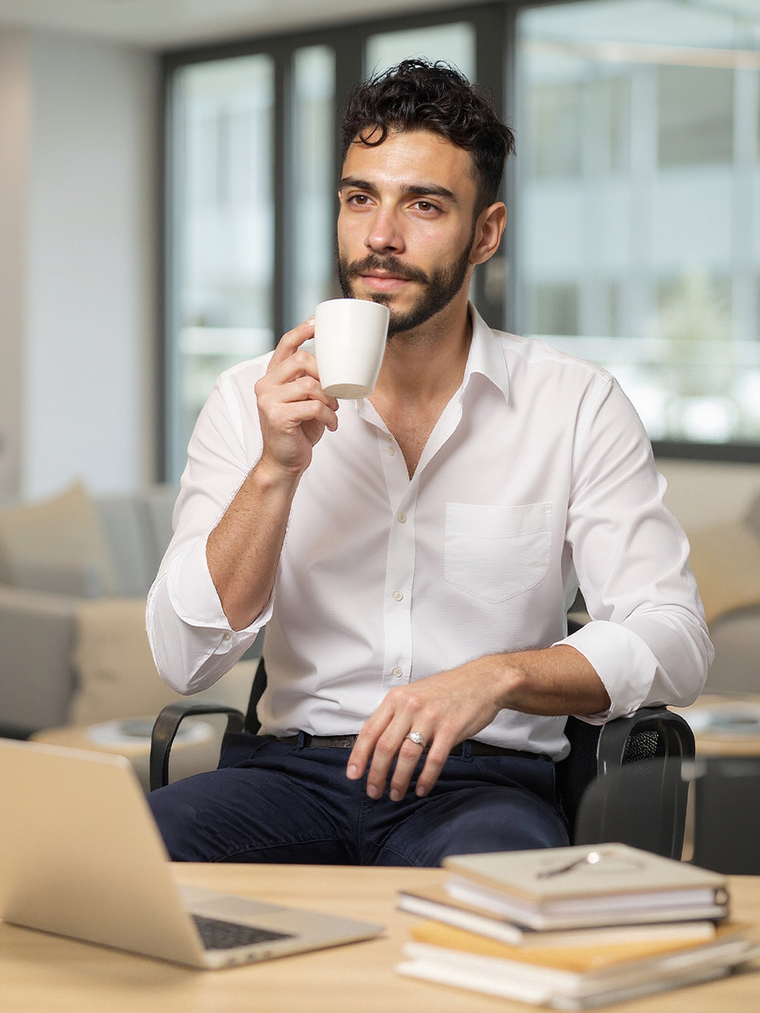 COVE AND LANE Men India Slim Fit Solid Spread Collar Cotton Formal Shirt