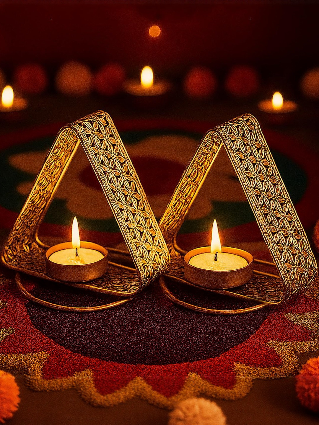 Go Hooked Set of 2 Triangular Metal Tealight Holder