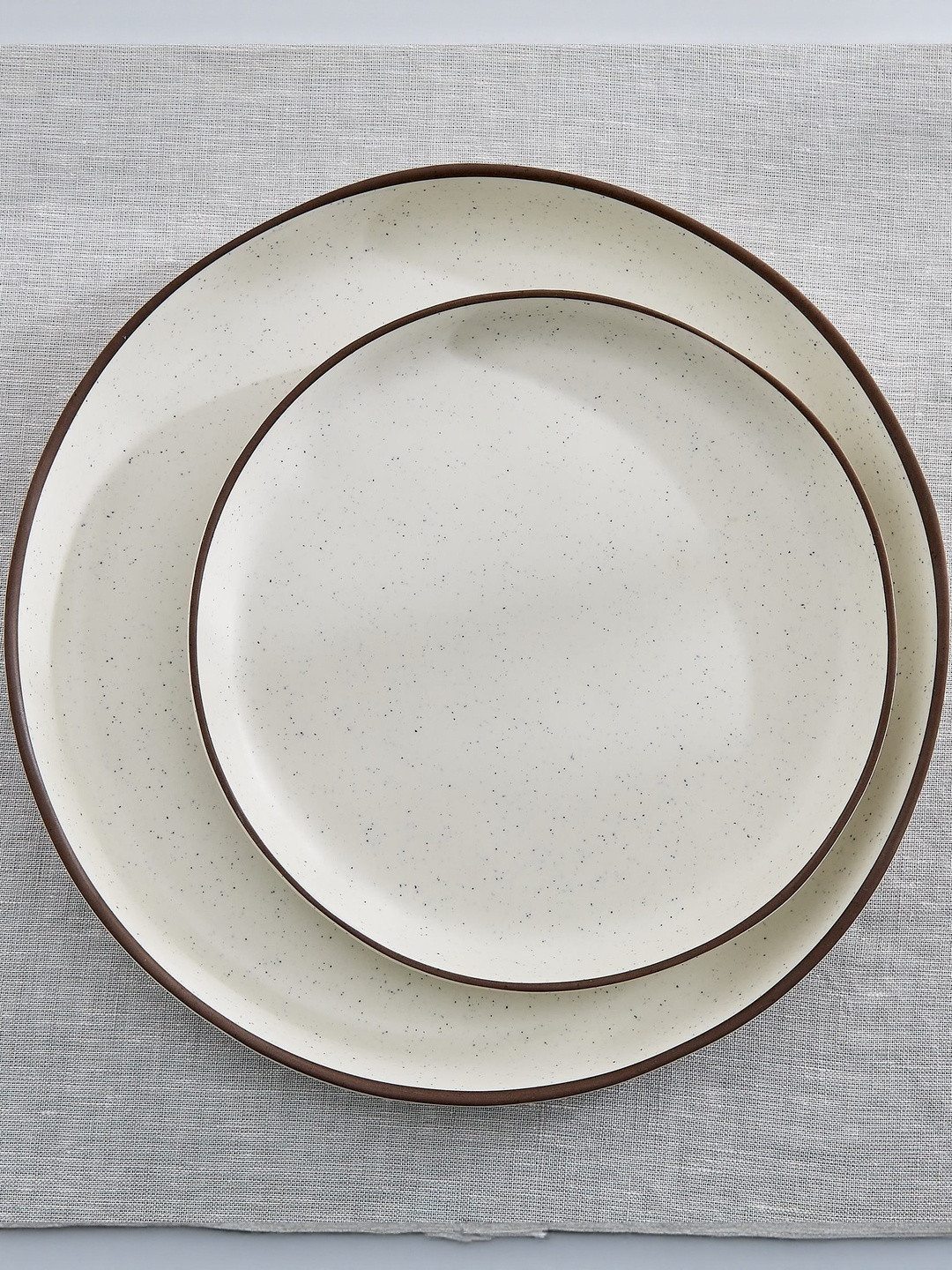 Home Centre Meadows Milano Off White & Black Melamine Plate- 27cm