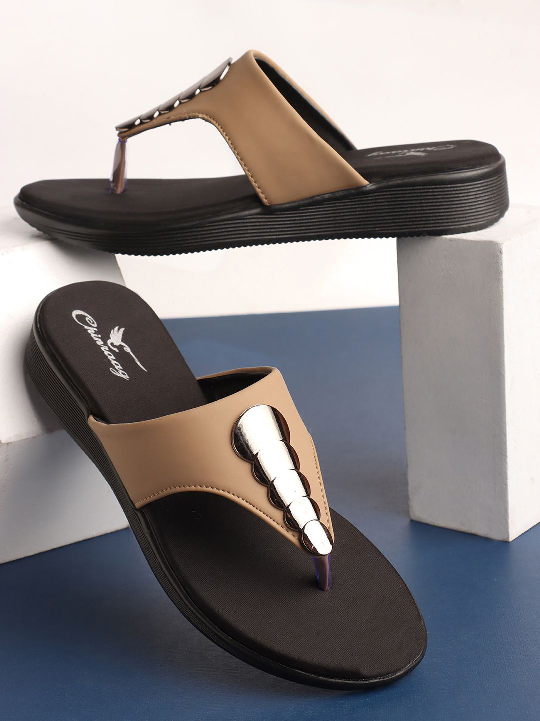 CHINRAAG Women No Back Strap T-Strap Flats