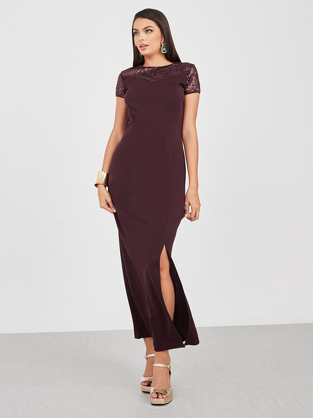 Miss Chase Round Neck Cap Sleeves Sequin Paneled Bodycon Maxi Dress