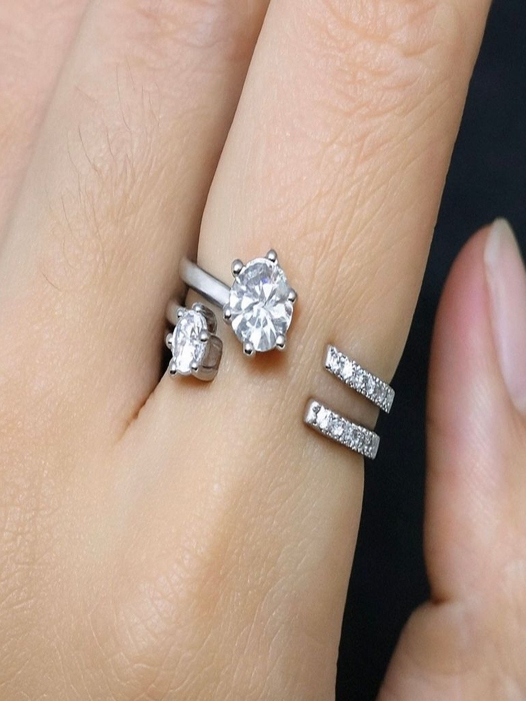 Silver by HM 925 Sterling Silver Isla Ring