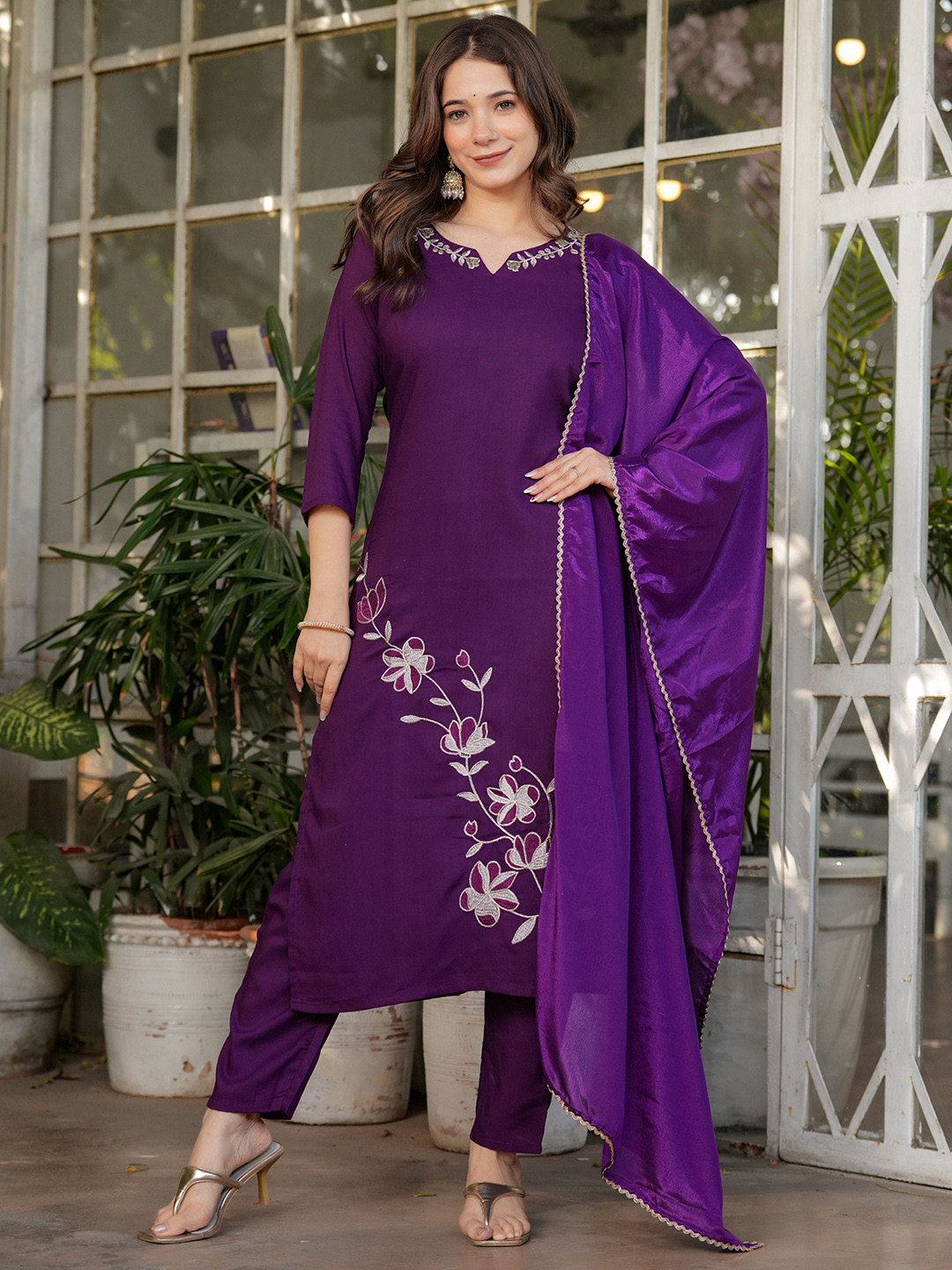 J.KANJI Floral Embroidered Notch Neck Thread Work Straight Kurta & Trouser With Dupatta