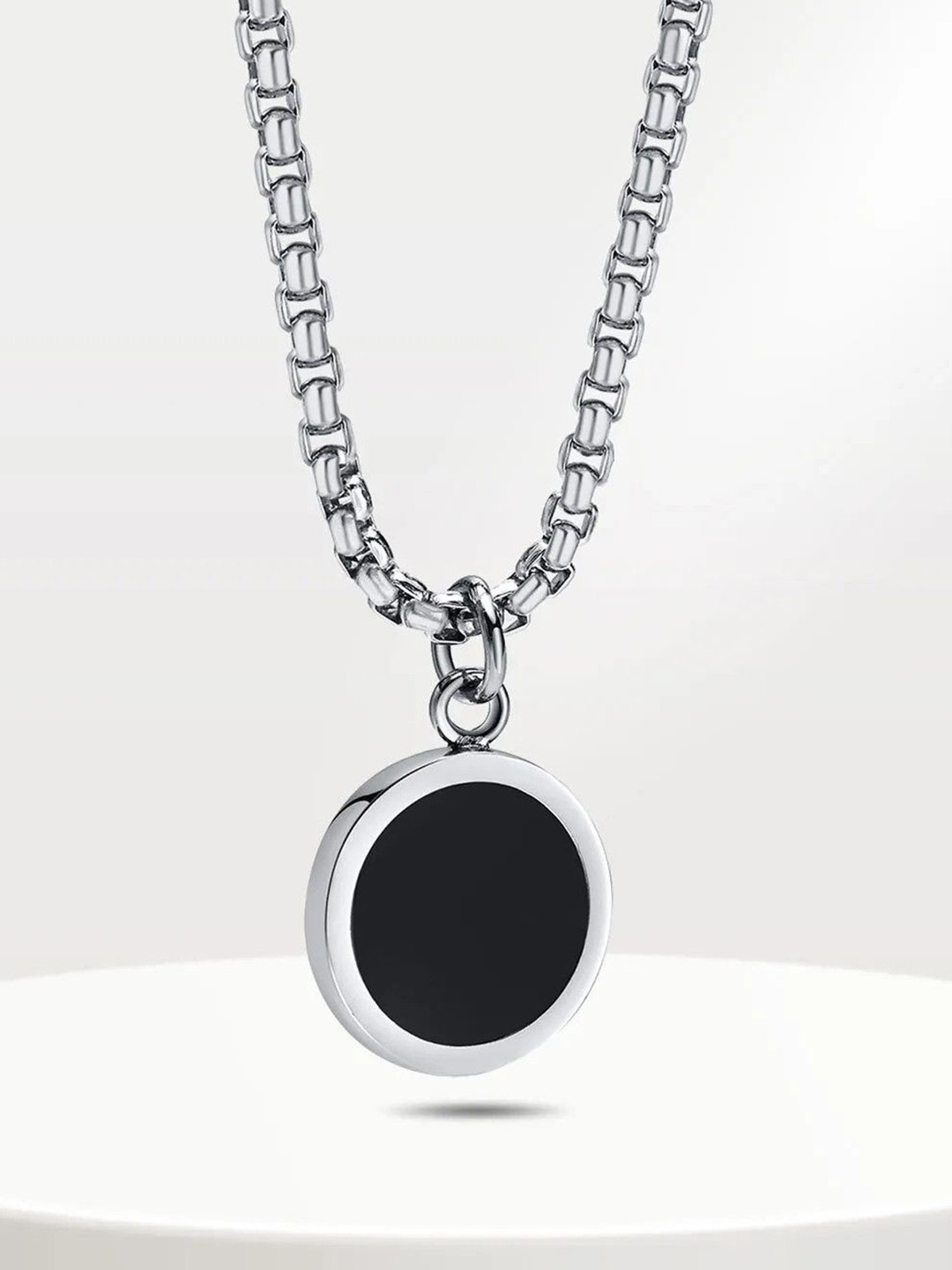 PASU FASHION Unisex Stainless Steel Cicular Shaped Pendant & Chain