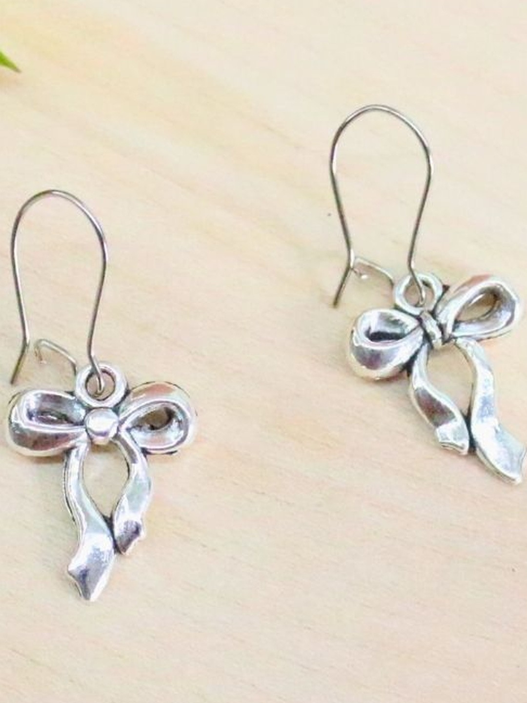 MCREATION4U Classic Drop Bow Dangle Earrings