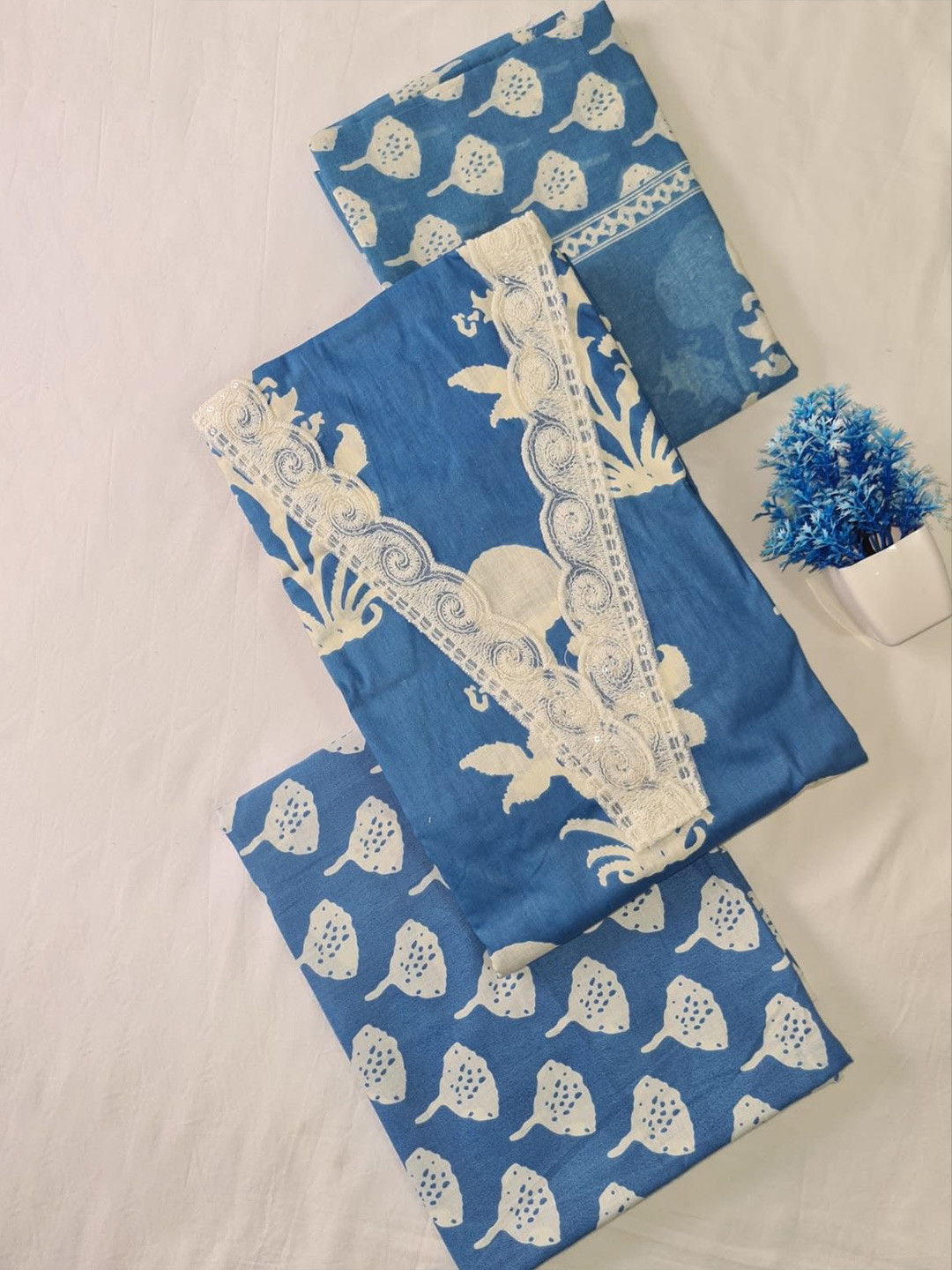 M S MODERN SUPER Floral Printed Thread Work Pure Cotton Unstitched Dress Material