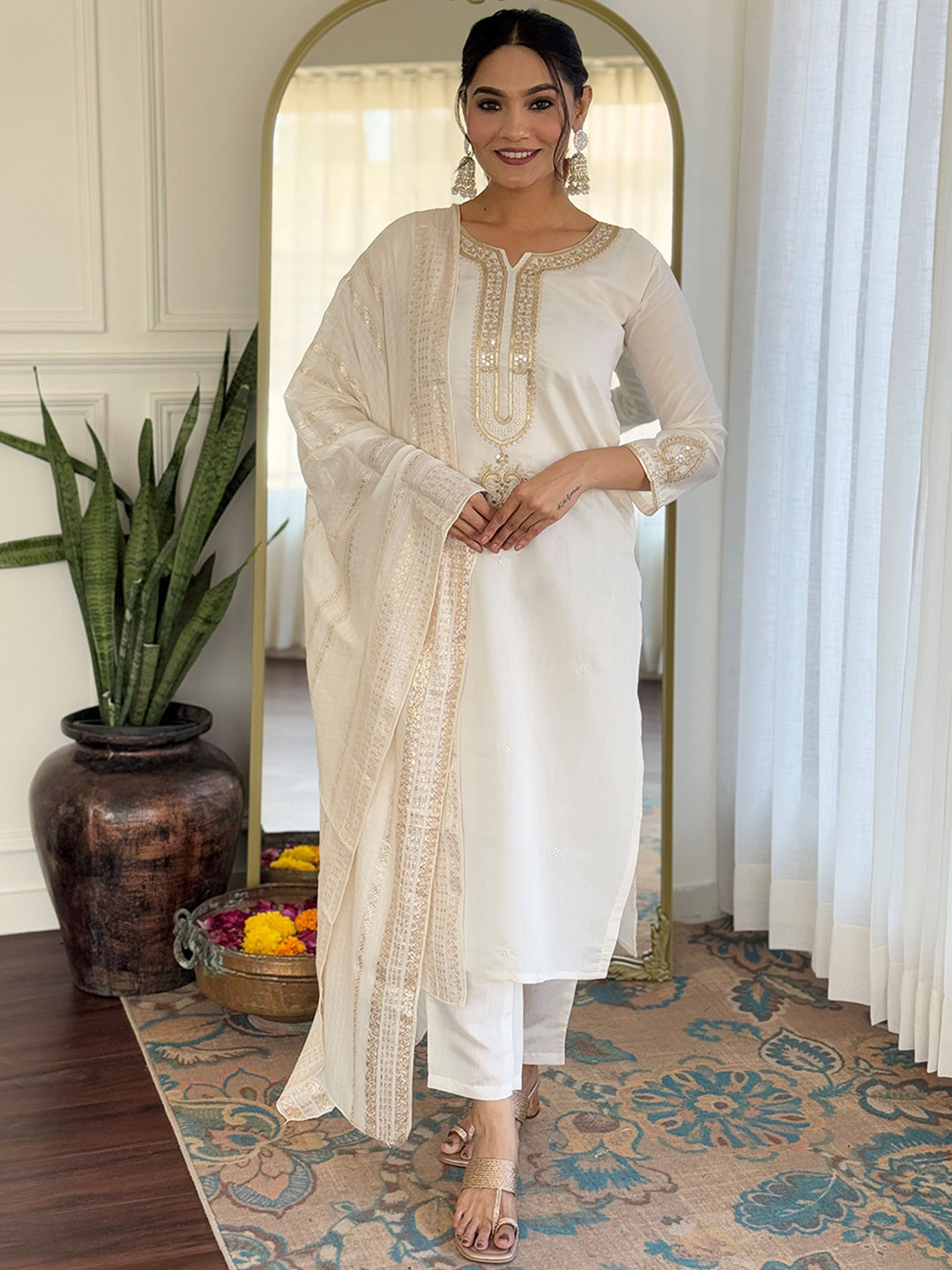 J.KANJI Women Ethnic Motifs Printed Kurta with Trousers & Dupatta