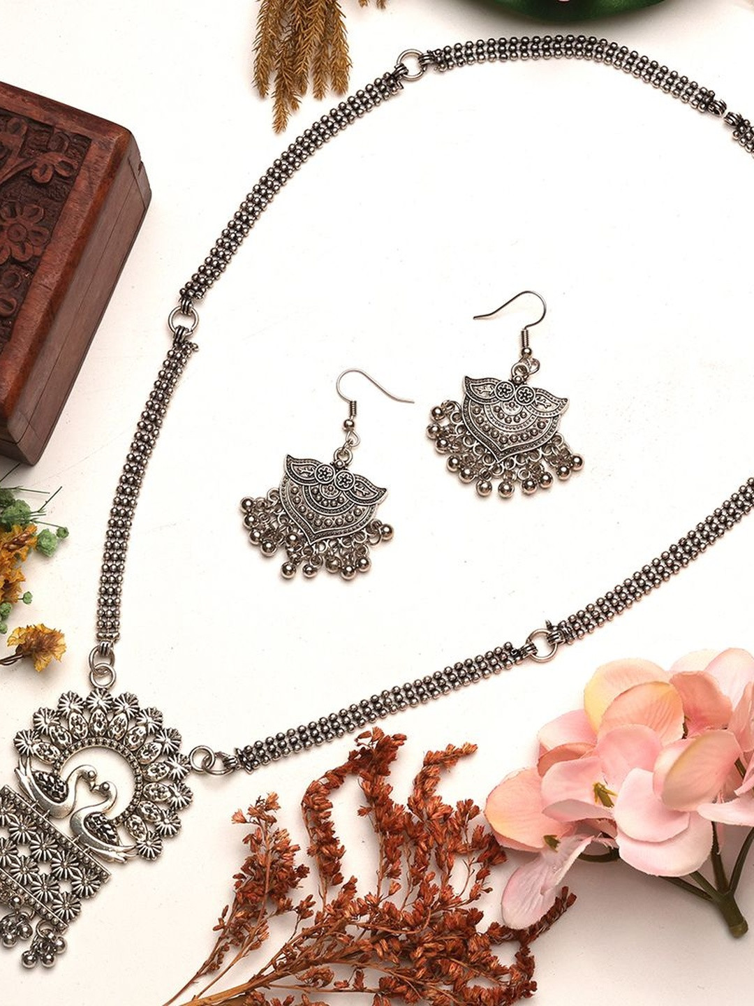 VEDAJ Women Silver Plated Oxidized Necklace & Earrings Set