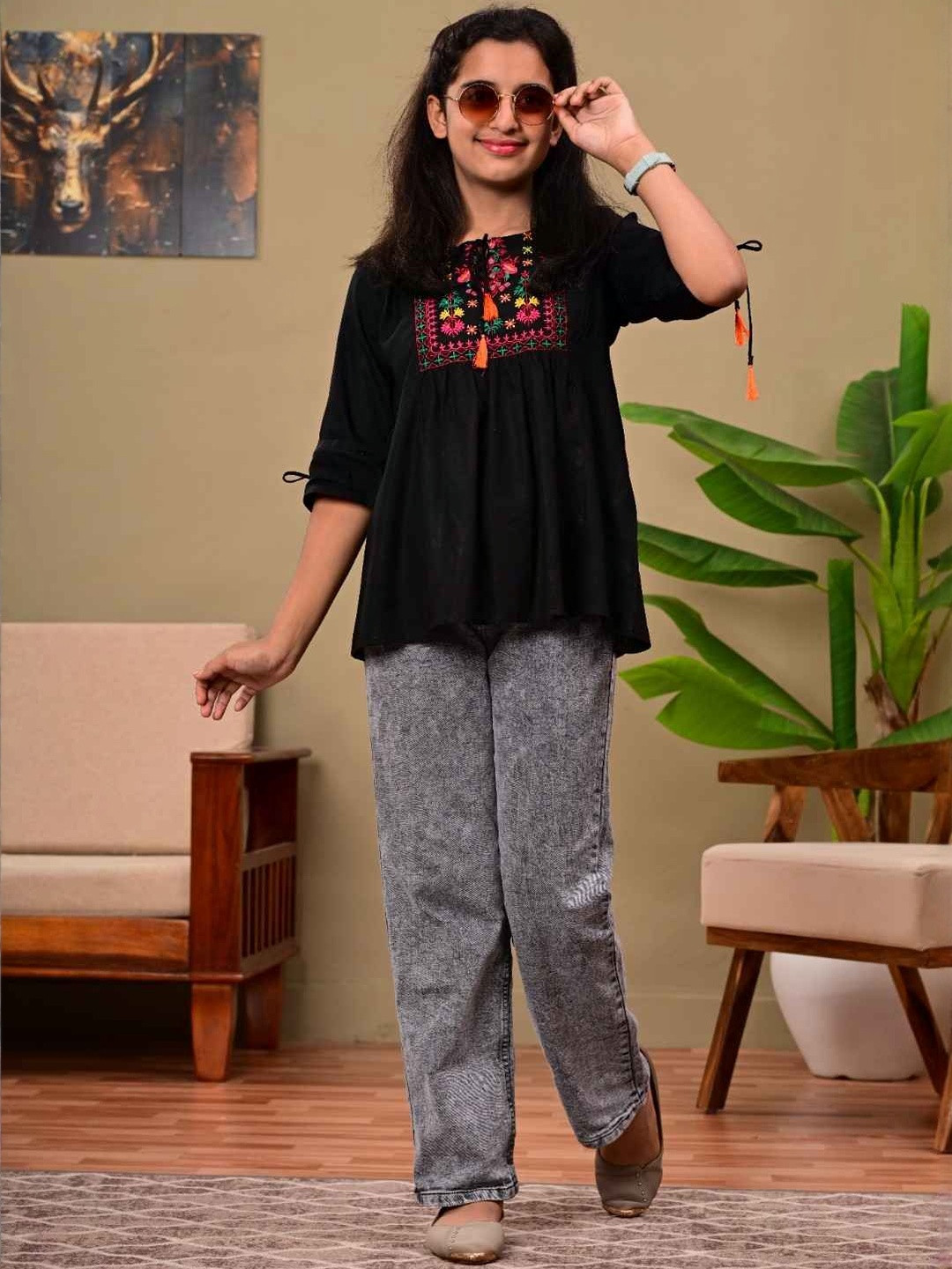 DMP FASHION Print Tie-Up Neck Cotton Handloom three-quarter Top