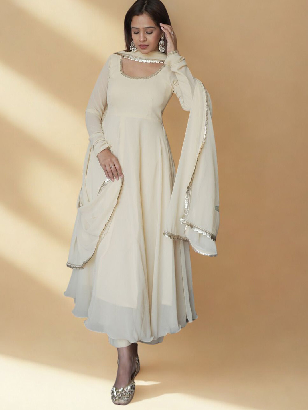 CREEPER Round Neck Georgette Sequinned Kurta With Trousers & Dupatta