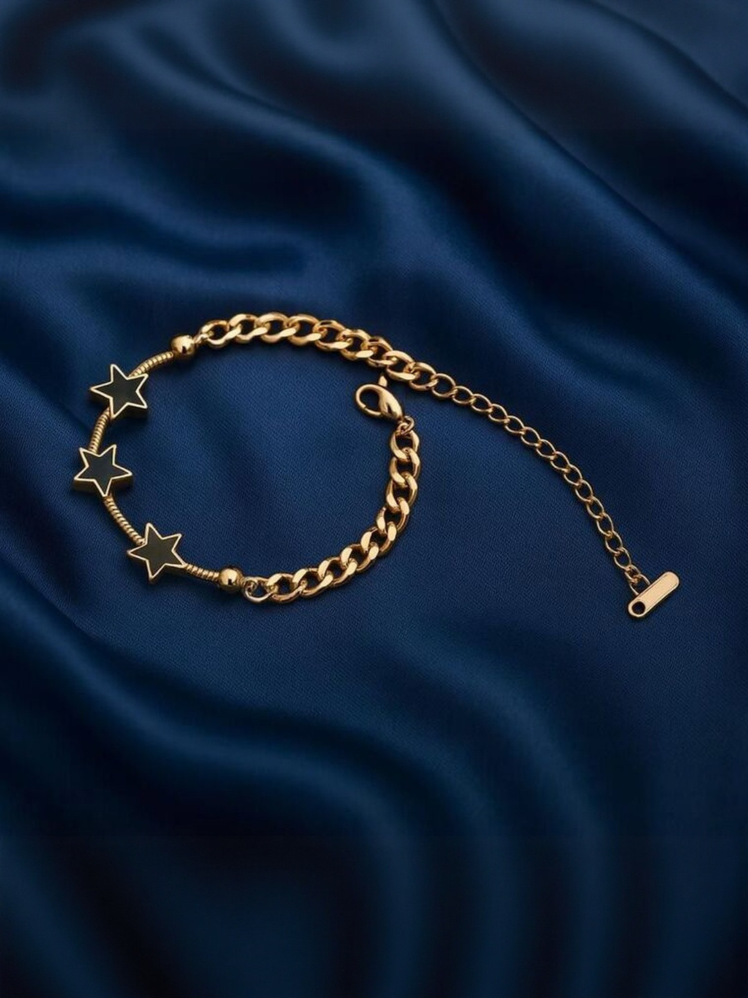Young Trendz Gold-Plated Link Bracelet