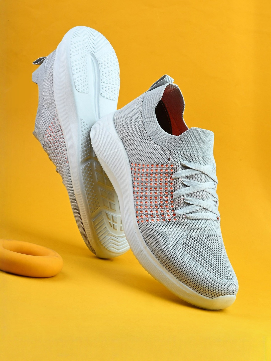 Roadster Men Grey Casual Sports Shoes