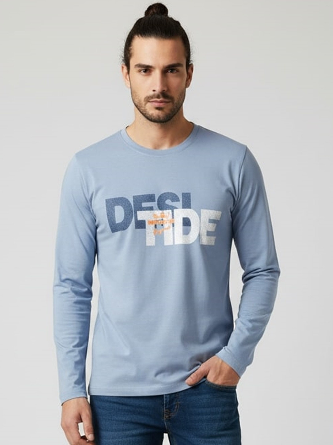 SANDPIPER Men Typography Printed Round Neck T-shirt