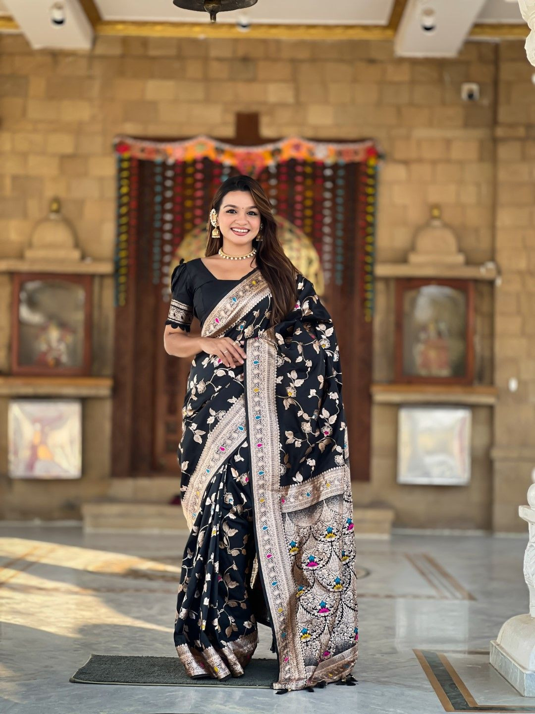 High Five Tex Woven Design Zari Art Silk Designer Banarasi Saree