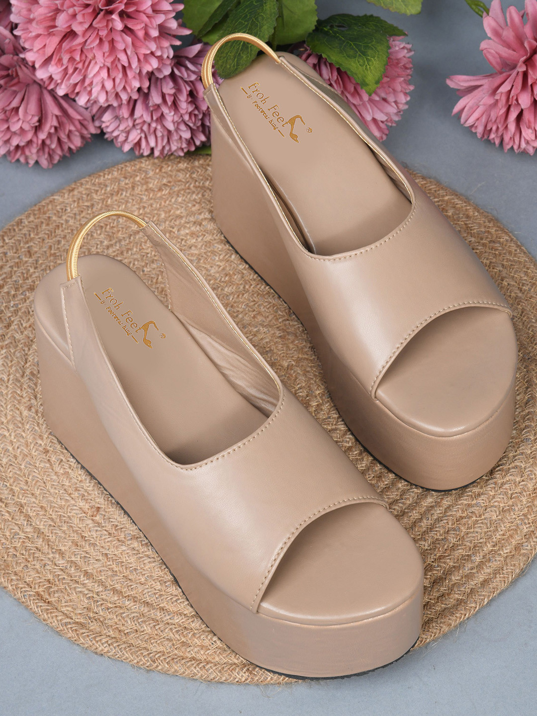 Froh Feet Women Chunky Platform heel Sandals