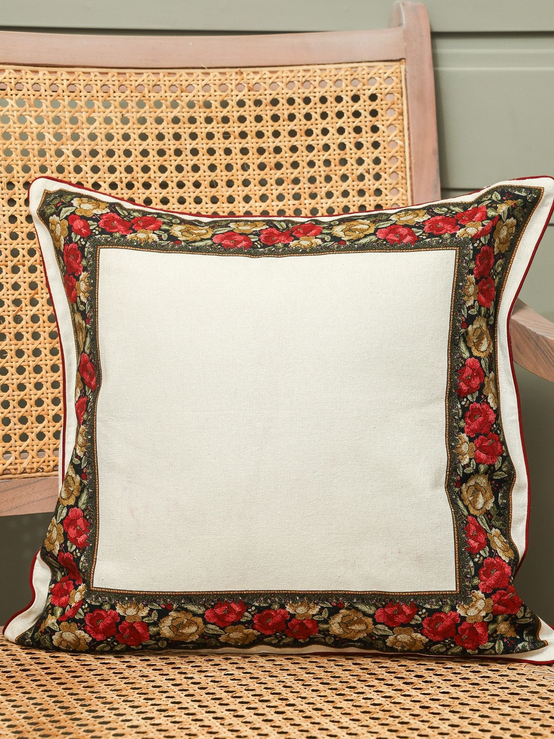 Sangria Cotton Vintage Rose Garden Cushion Cover
