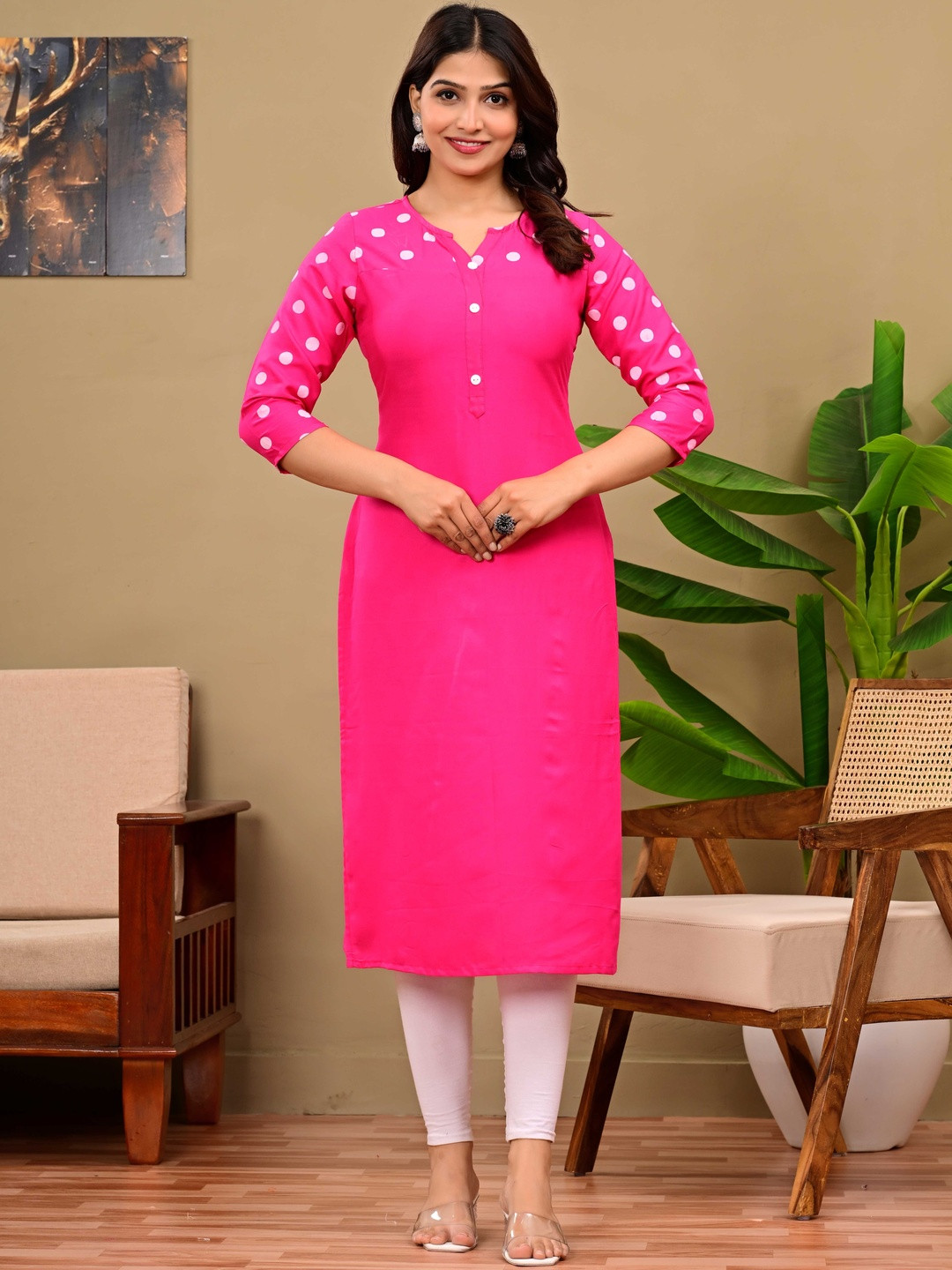 DARGU Women Pink Printed Viscose Rayon V-Neck Three-Quarter Sleeves Kurtas