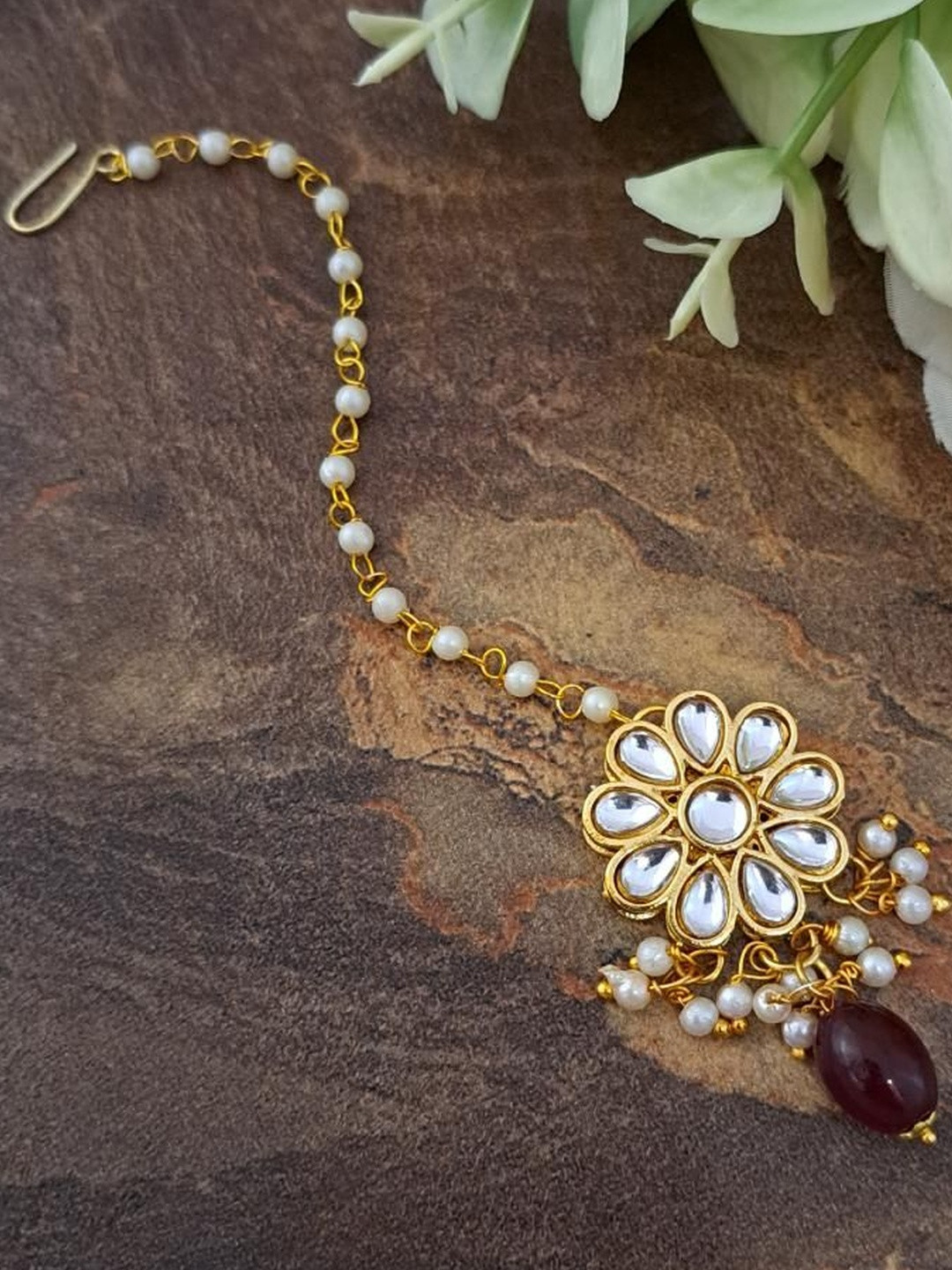 MERYCRAFT Women Gold-Plated Handmade Flower Style Kundan Ethnic Maang Tikka